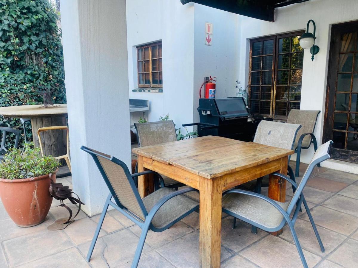 Da Arden Guest House Johannesburg Exteriör bild